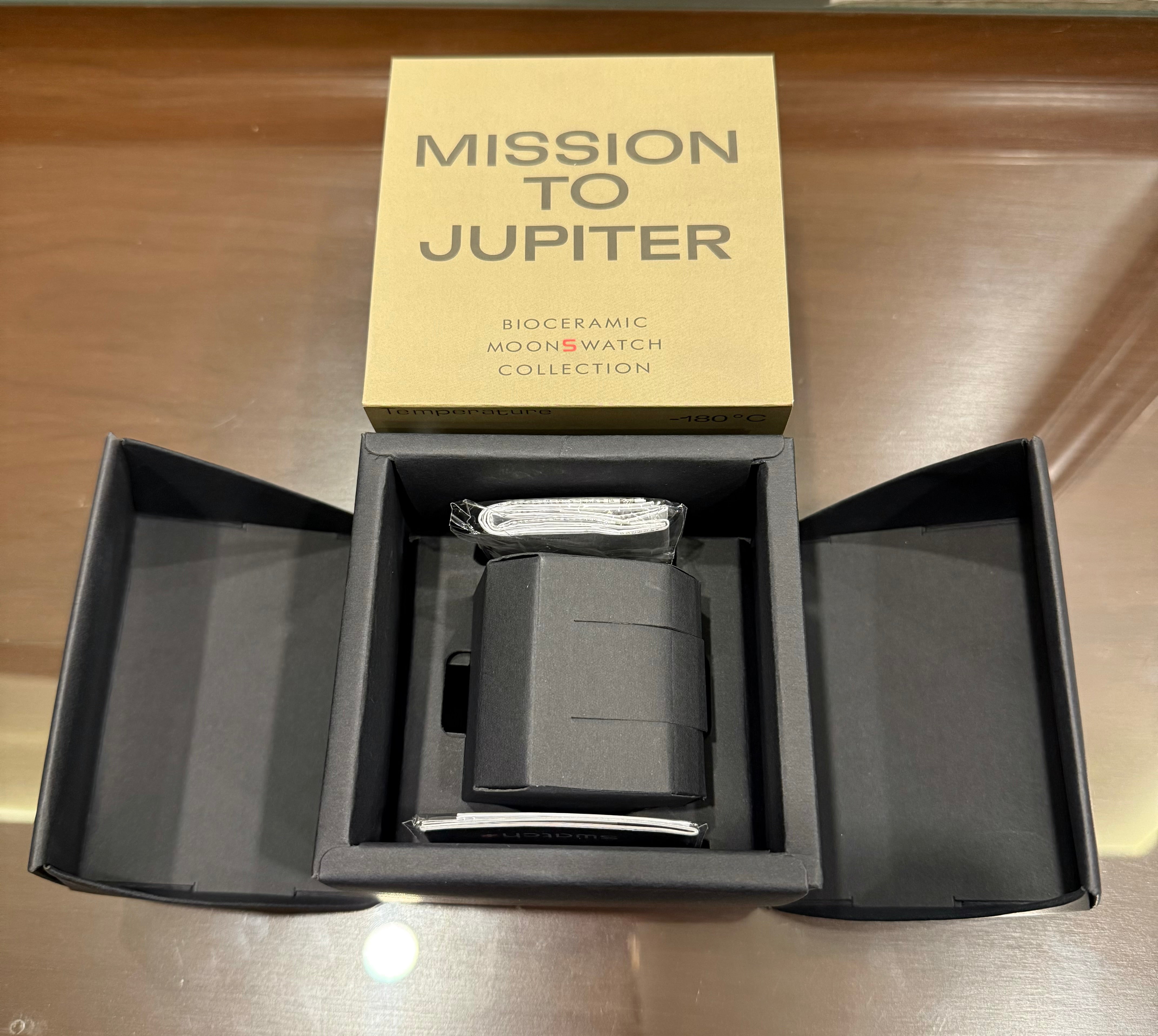 Omega X Swatch (Mission to Jupiter)