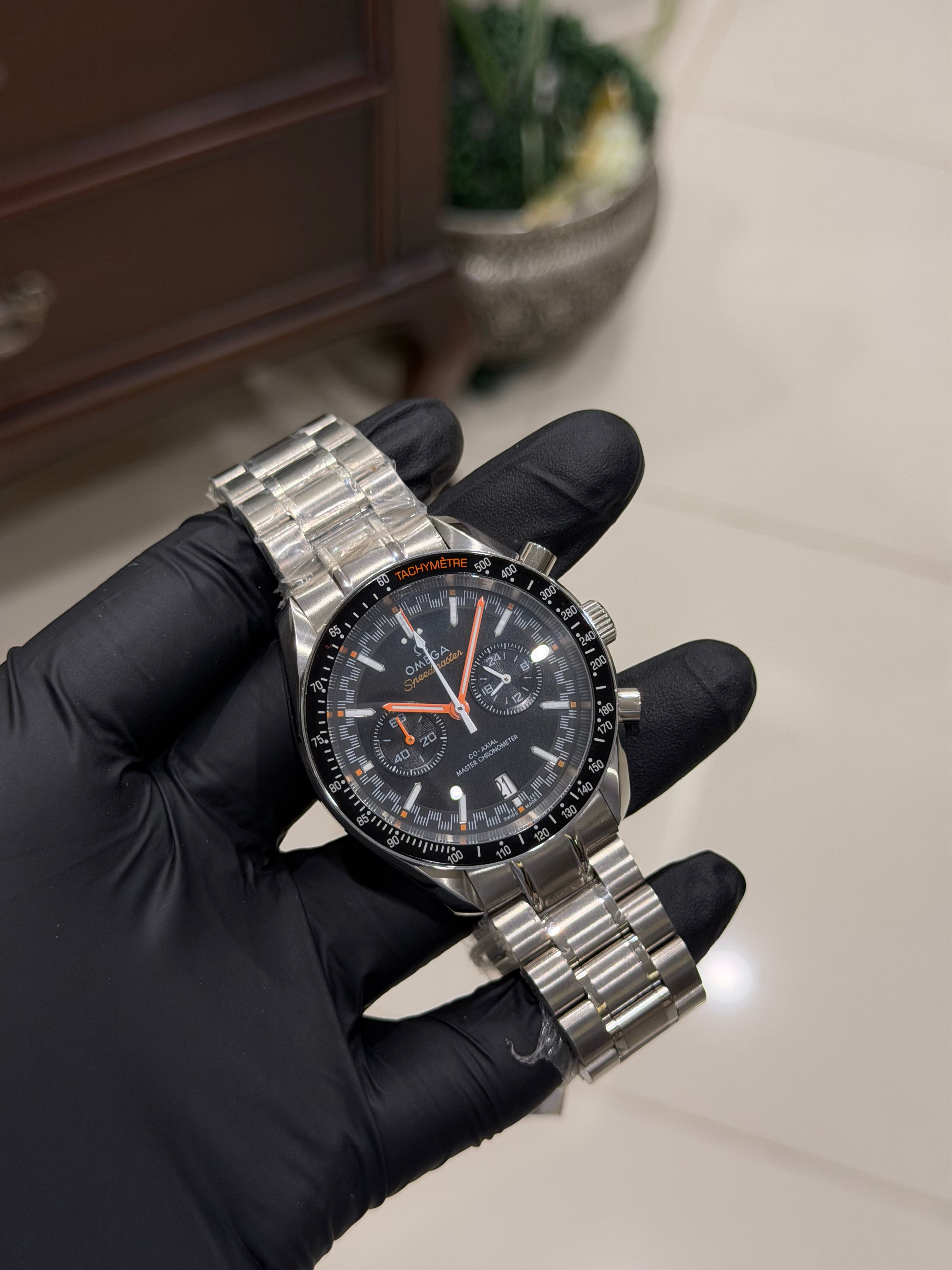 Omega Speedmaster Racing
