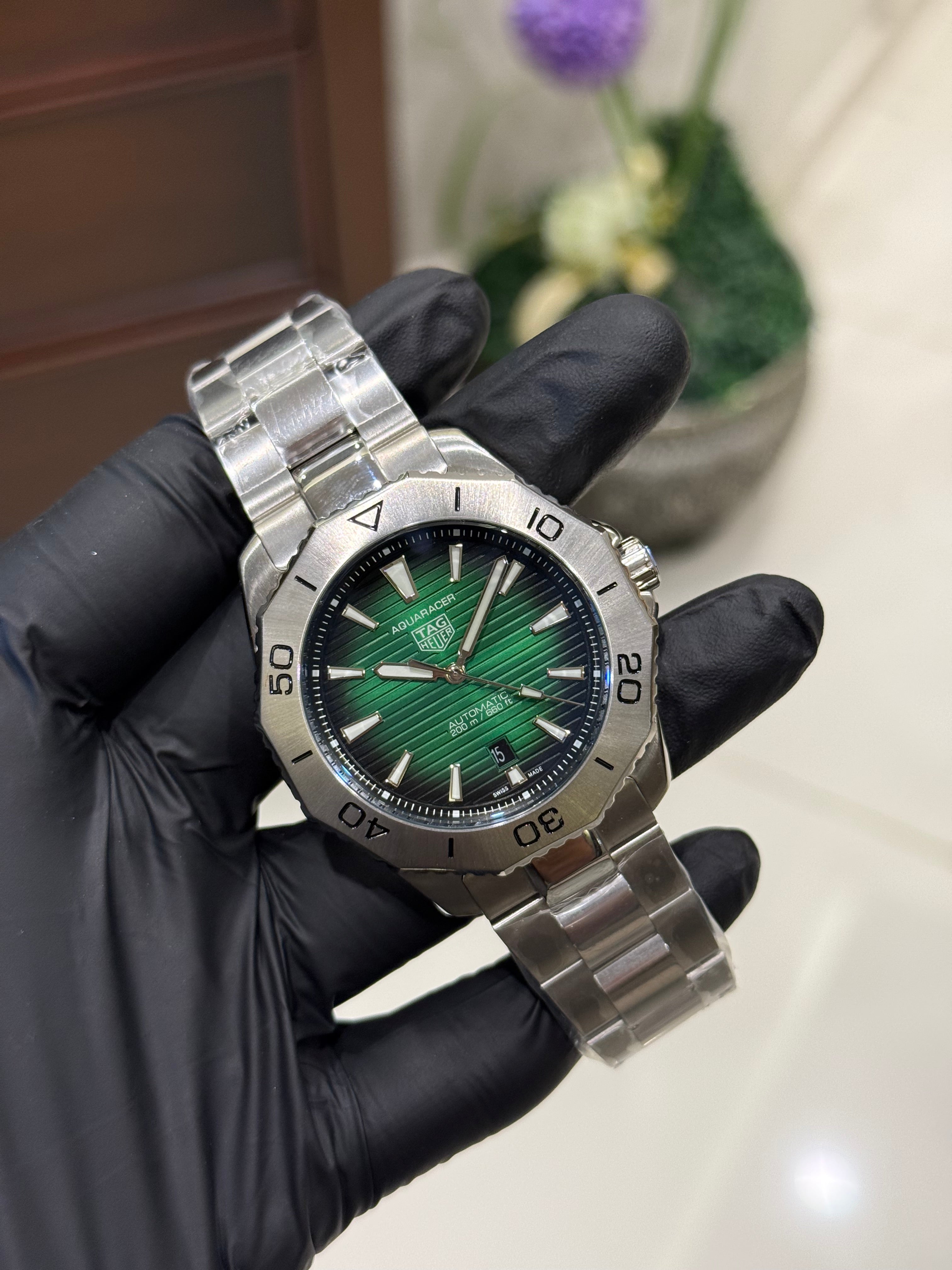 TAG Heuer Aquaracer Professional